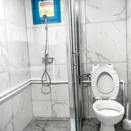 Panzió Turisticko Domacinstvo Tronoski Vajati