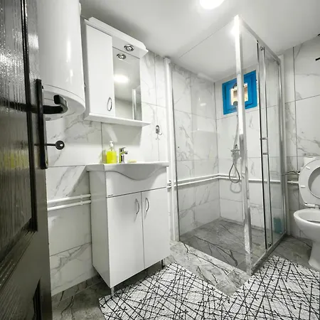 Turisticko Domacinstvo Tronoski Vajati