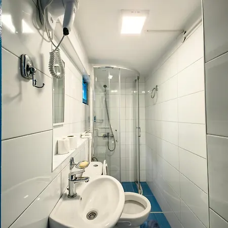 Turisticko Domacinstvo Tronoski Vajati *