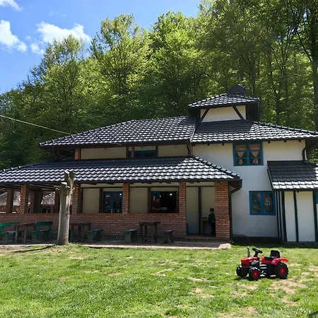 Turisticko Domacinstvo Tronoski Vajati *