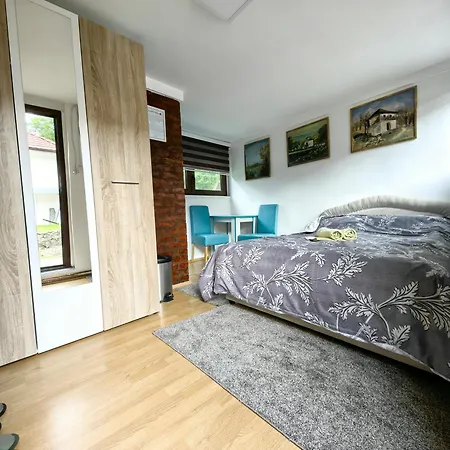 Turisticko Domacinstvo Tronoski Vajati * Prnjavor